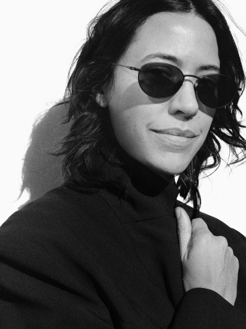 The Cruz Black Frame & Black Lens