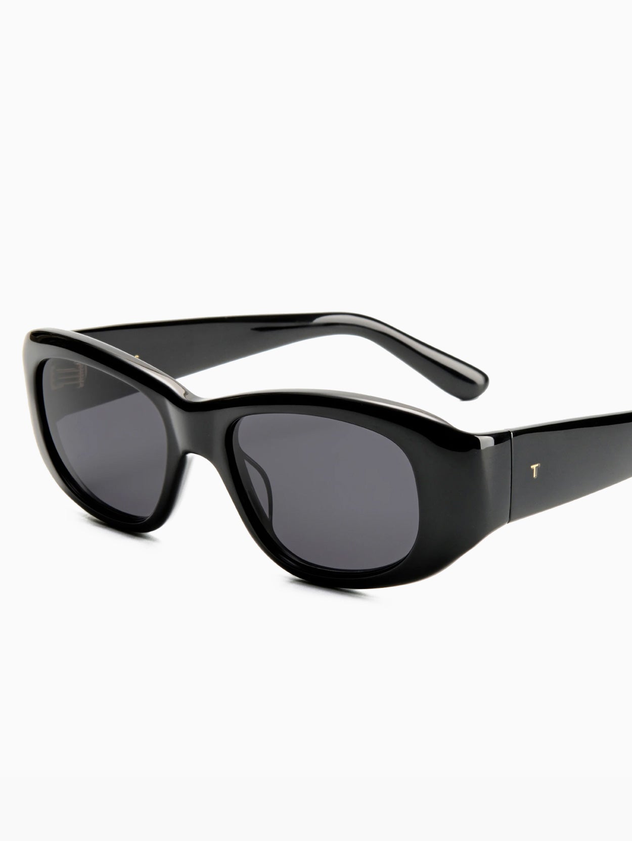 The Al Black & Black Lens