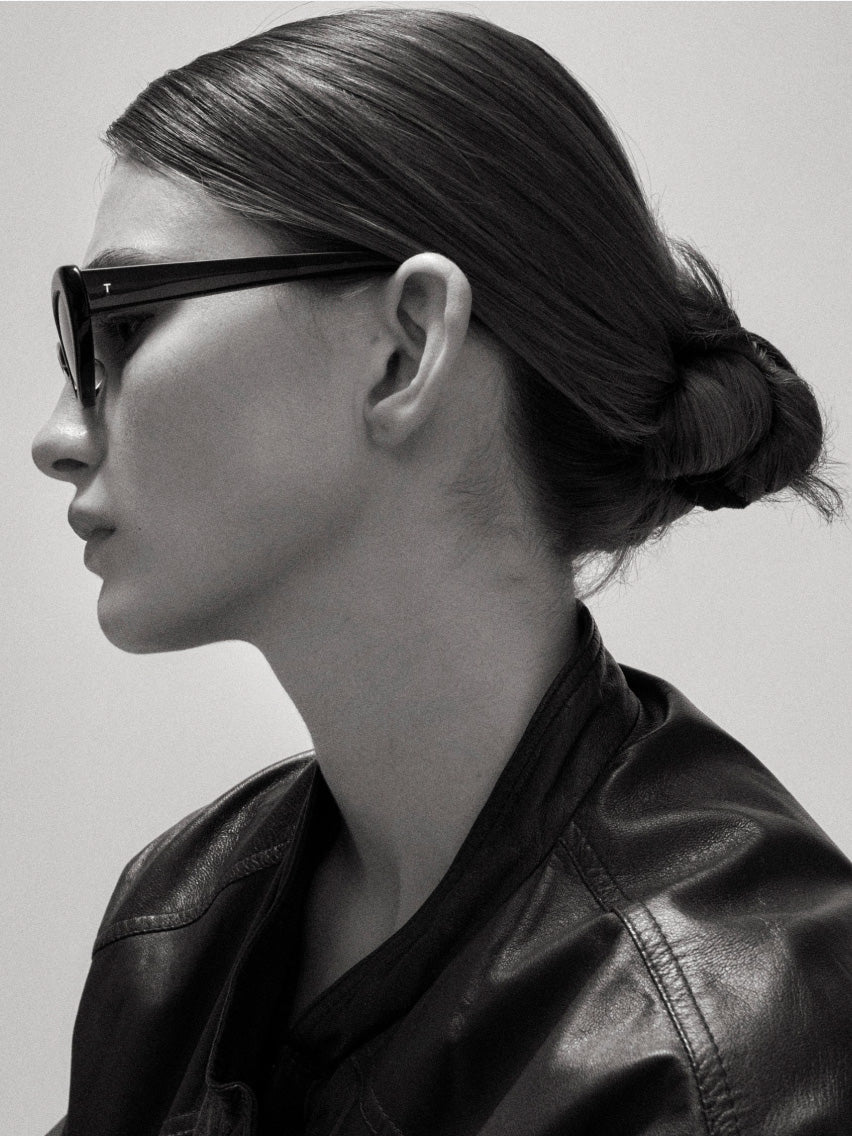 The Coco Black & Black Lens