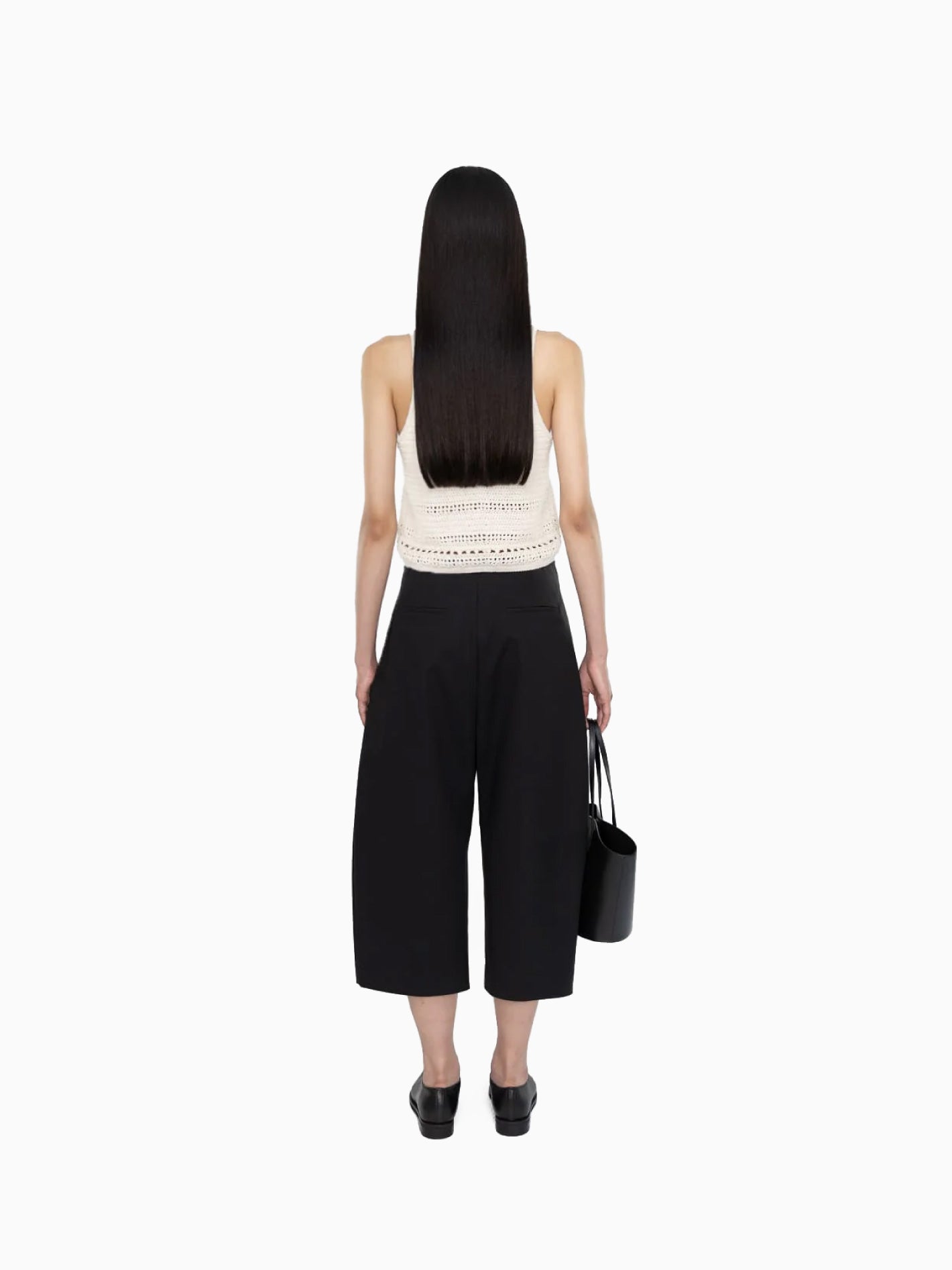 Curved Capri Pants Black