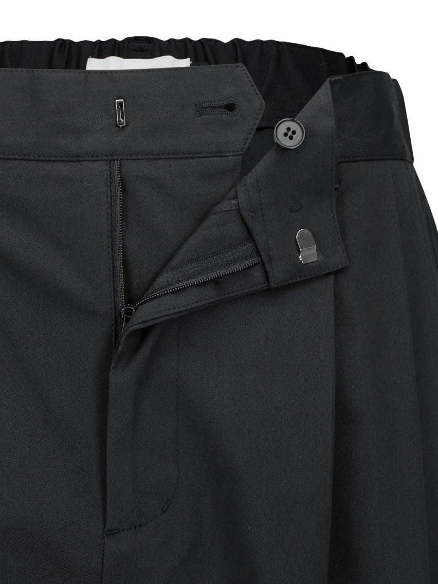 Two Tuck Wide Banding Pants Black