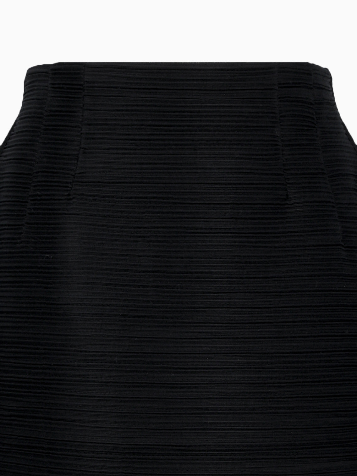 Pleats Curved Skirt Black
