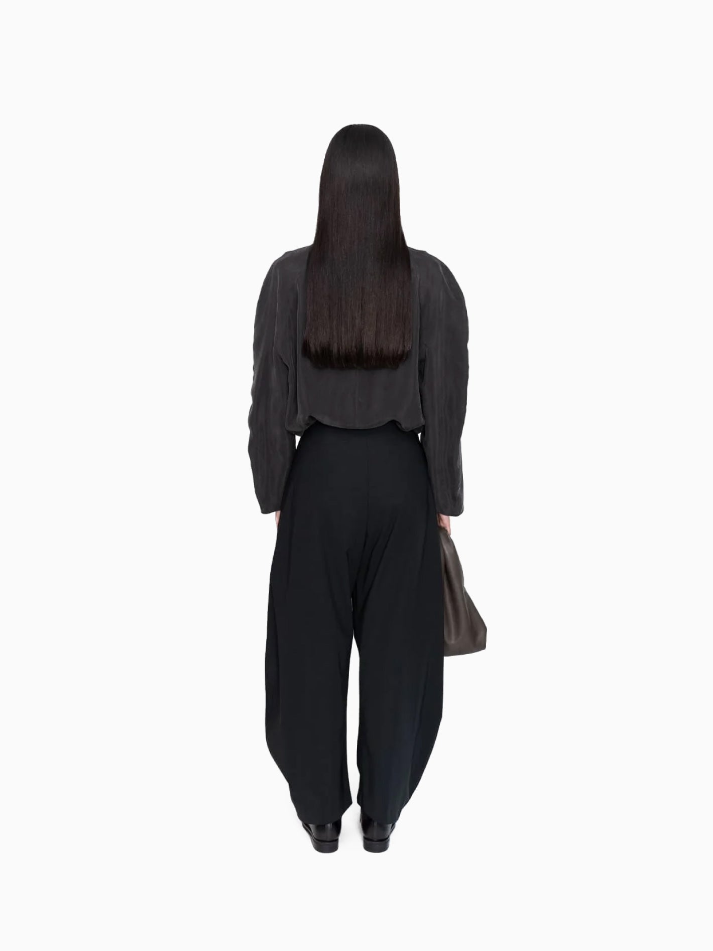 Curved Silhouette Pants Black