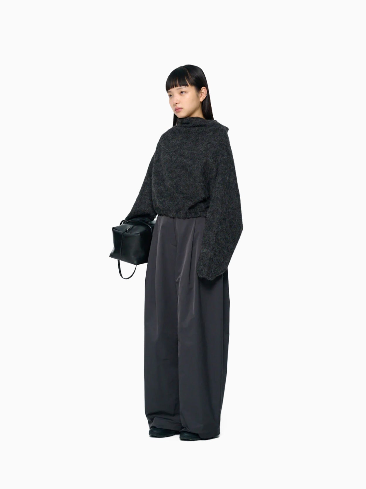 Two Tuck Balloon Pants Charcoal