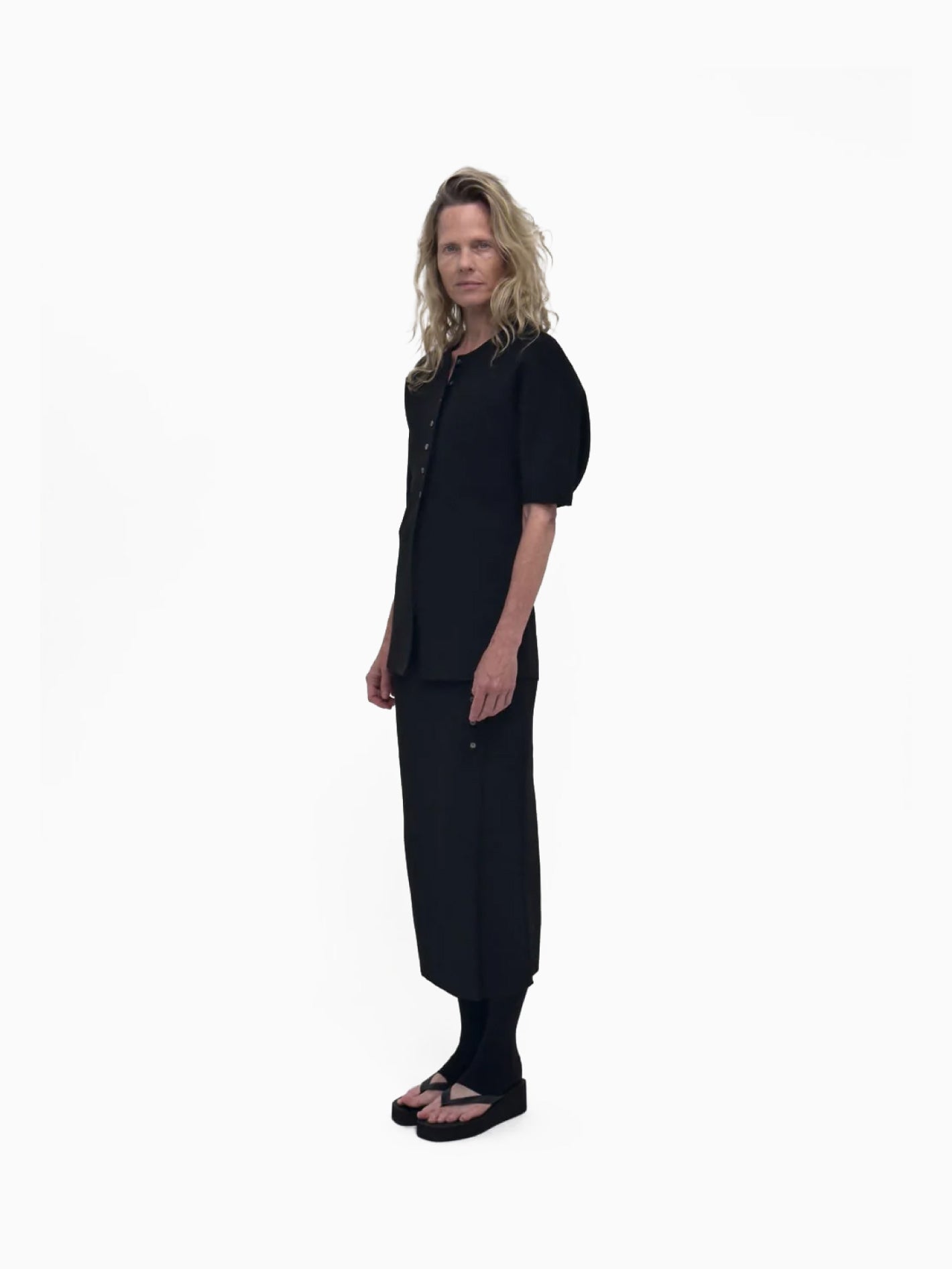 Lay 2 Buttoned Wrap Skirt Black