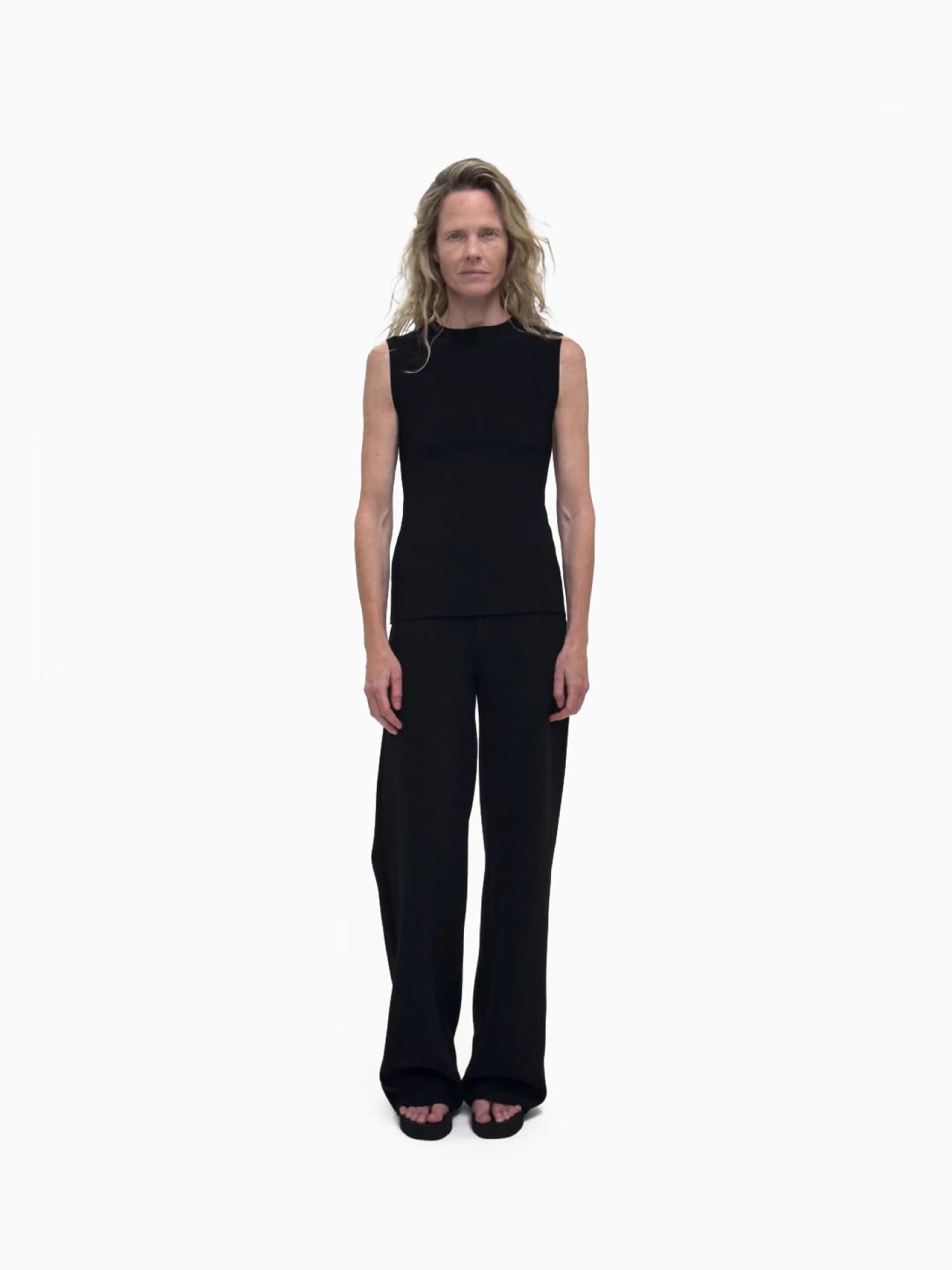 Lay 2 Drape Top Black