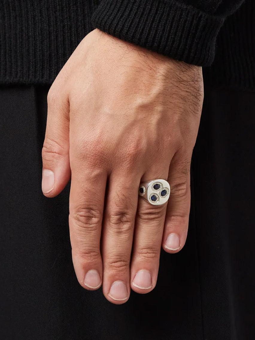 Oval Chloroplast Signet Blue