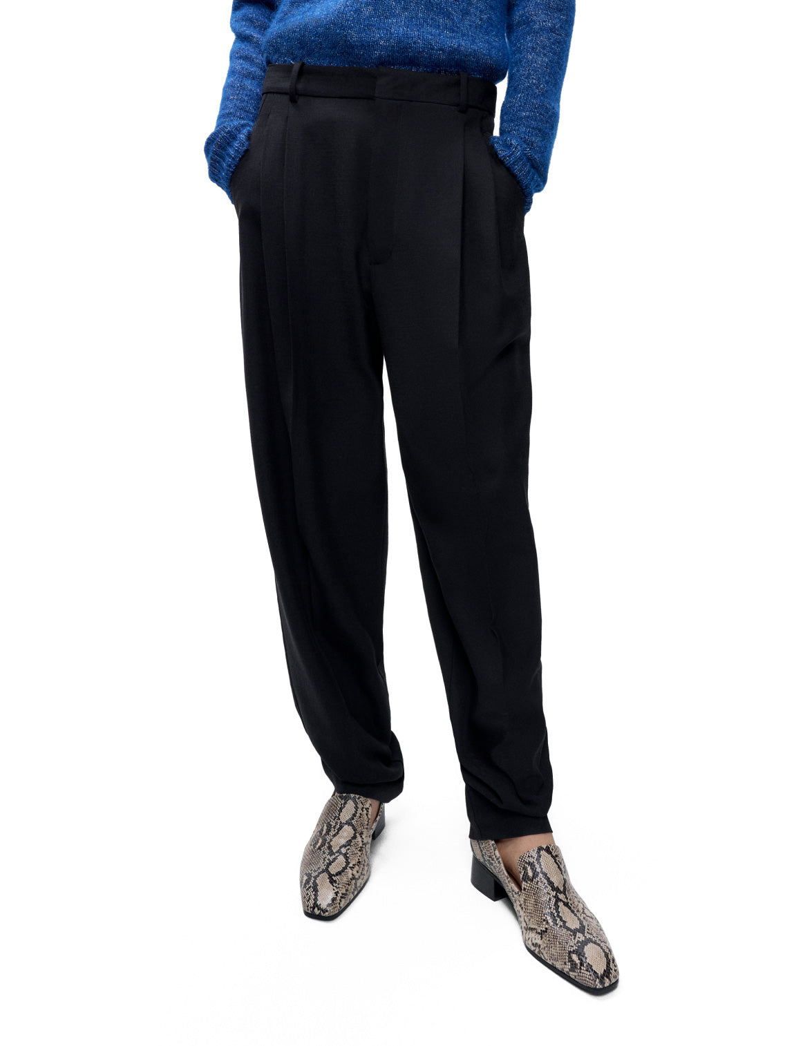 Carrot Pants Black