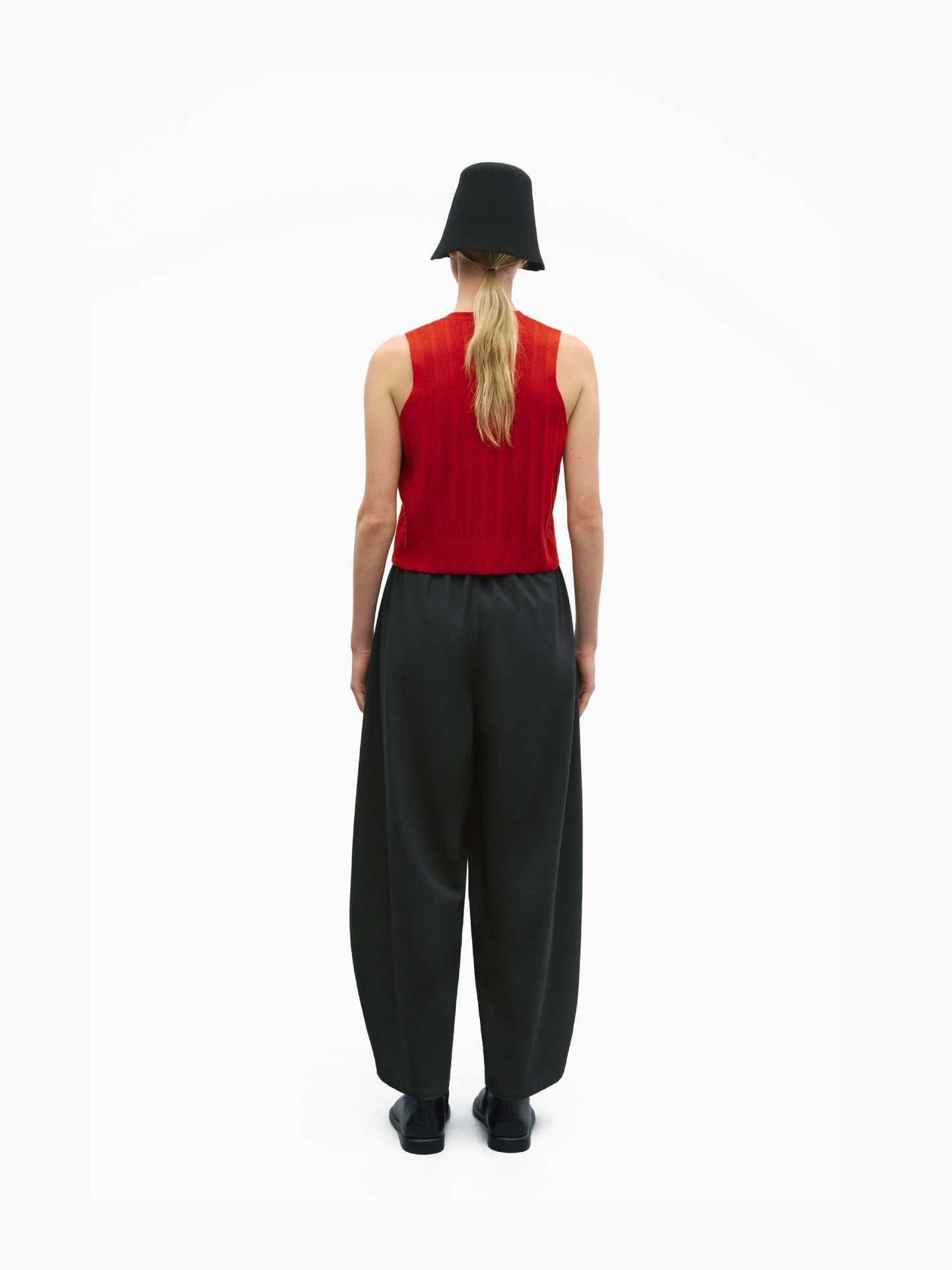 Merino Wool Ribbed Waistcoat Red