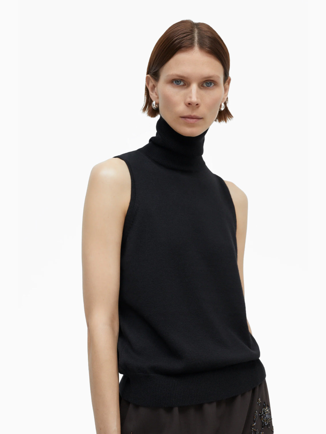 Merino Wool Turtleneck Vest Black