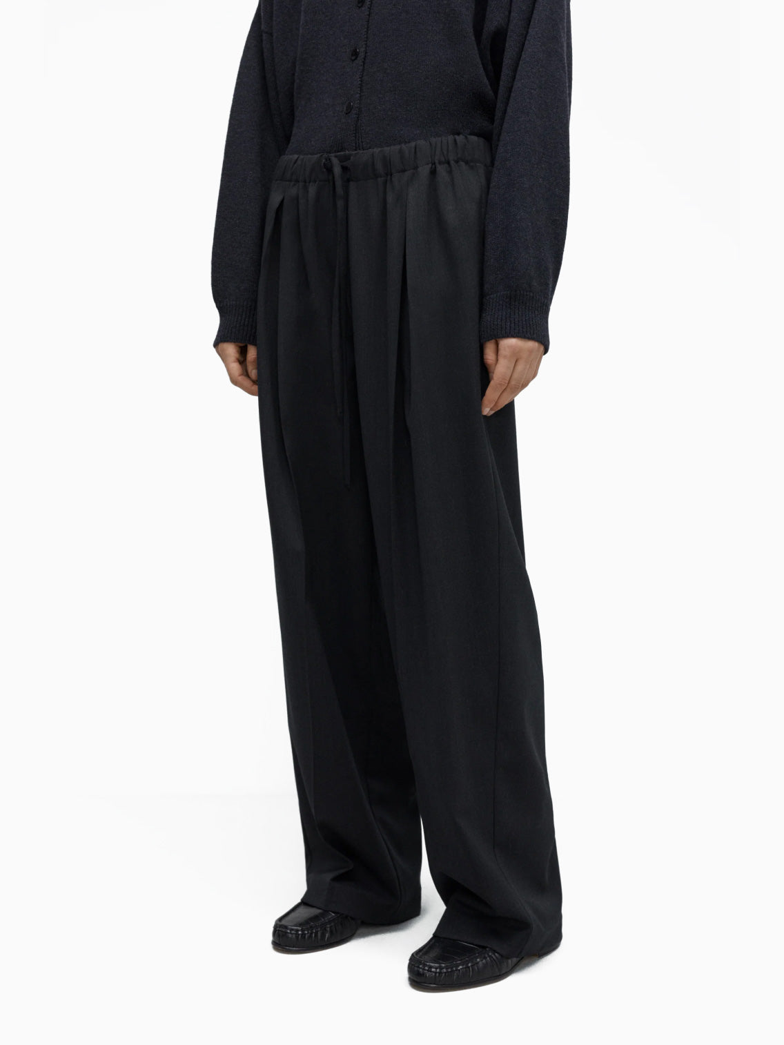 Pleated Relaxed Pants Anthracite