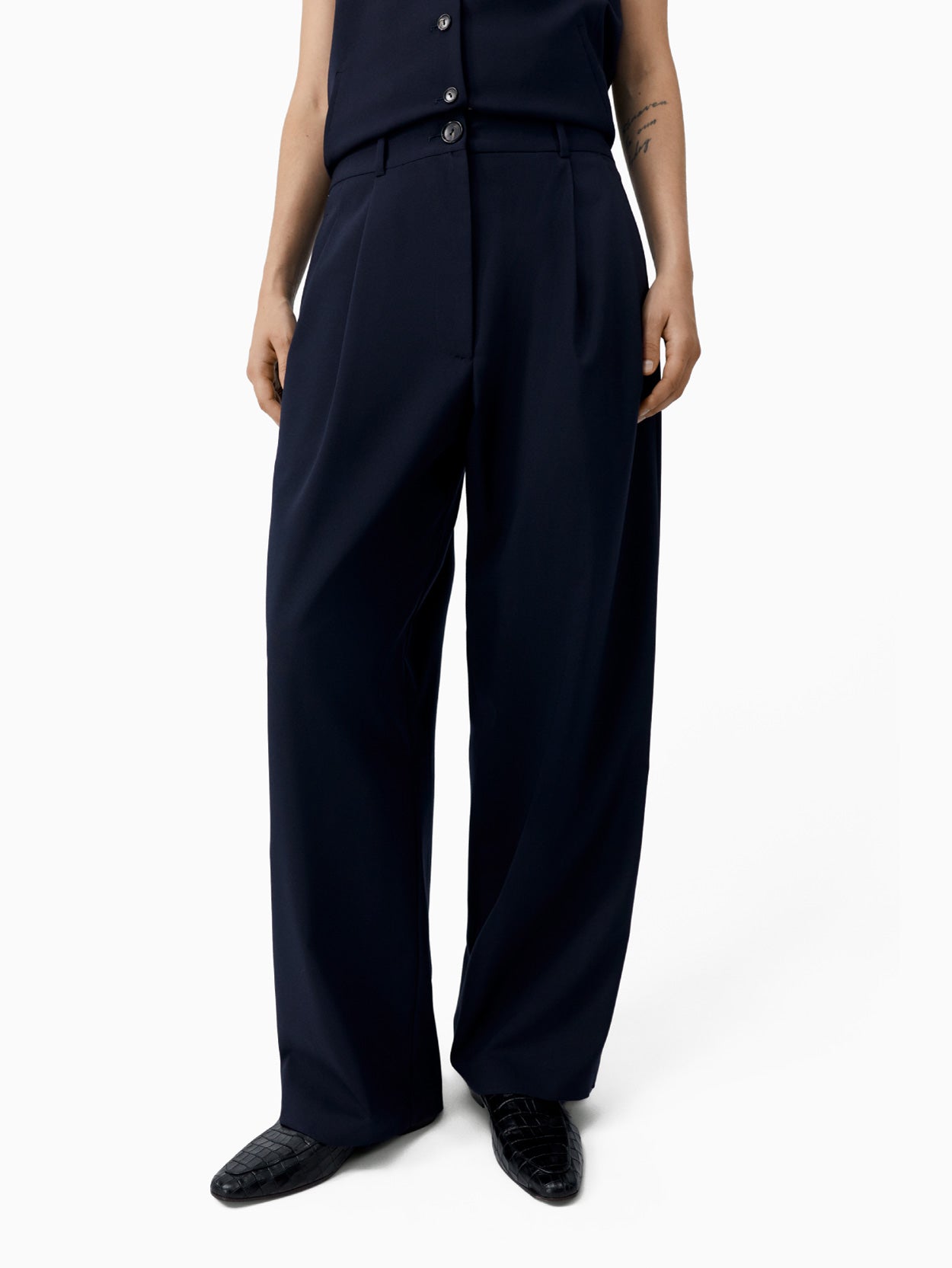Tailored Masculine Pants Navy
