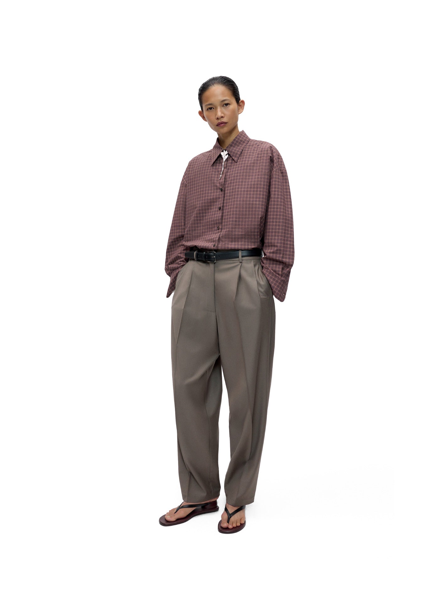 Virging Wool Masculine Barrel Pants Taupe