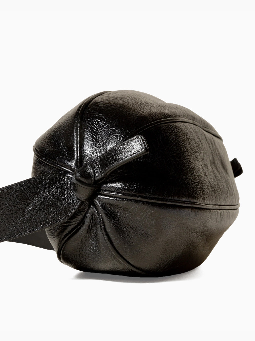 Boya Distressed Bag Black