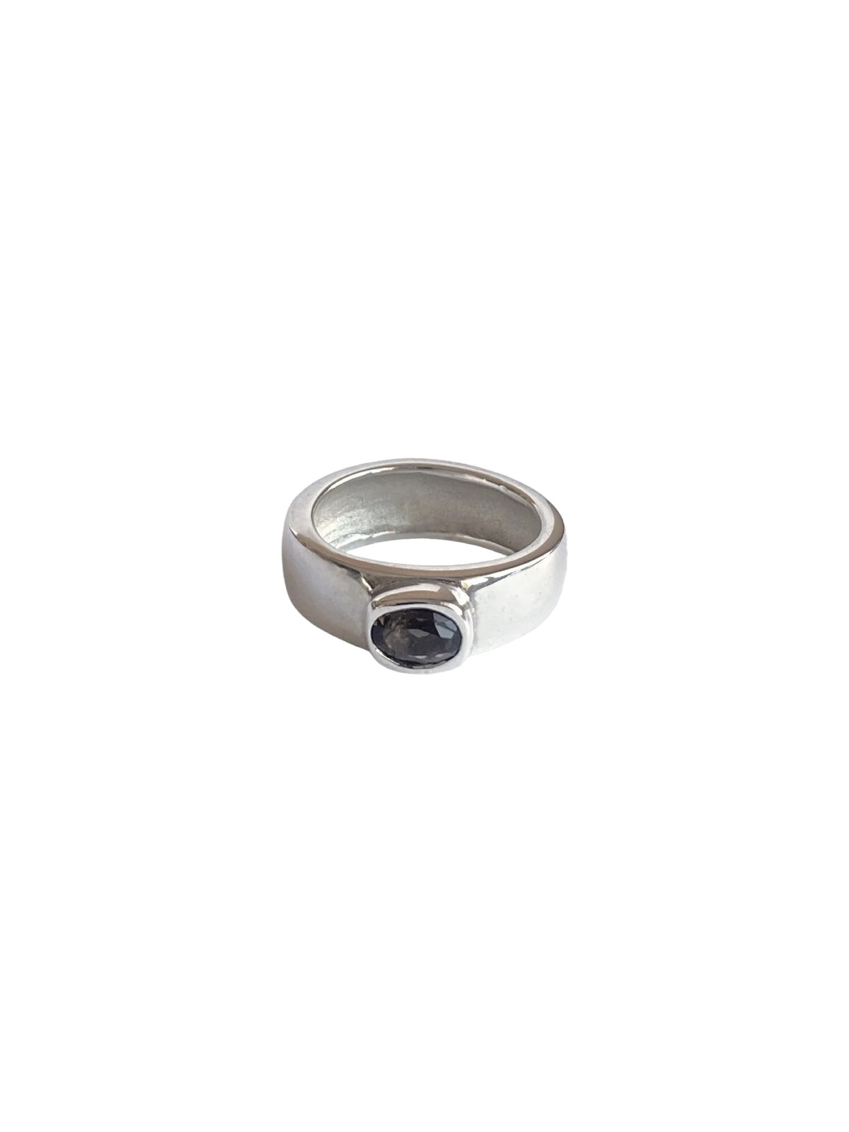 Oval Luz Smoky Quartz Ring