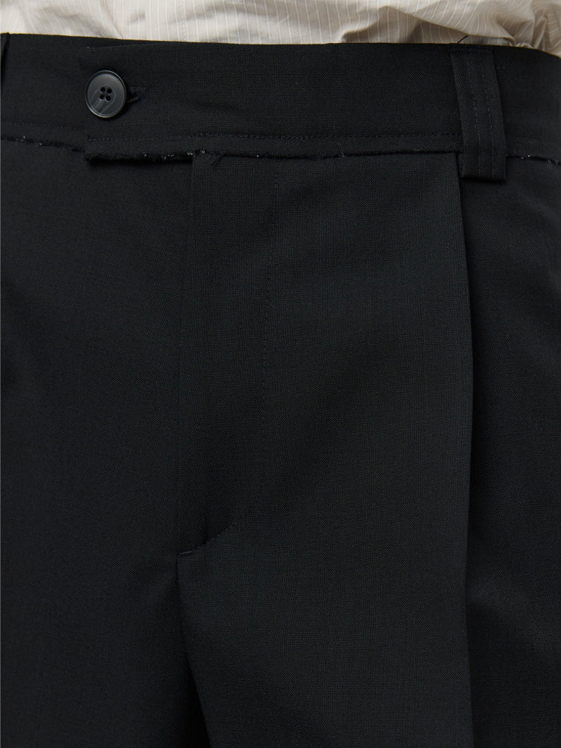 Classic Shorts Black Tropical Wool