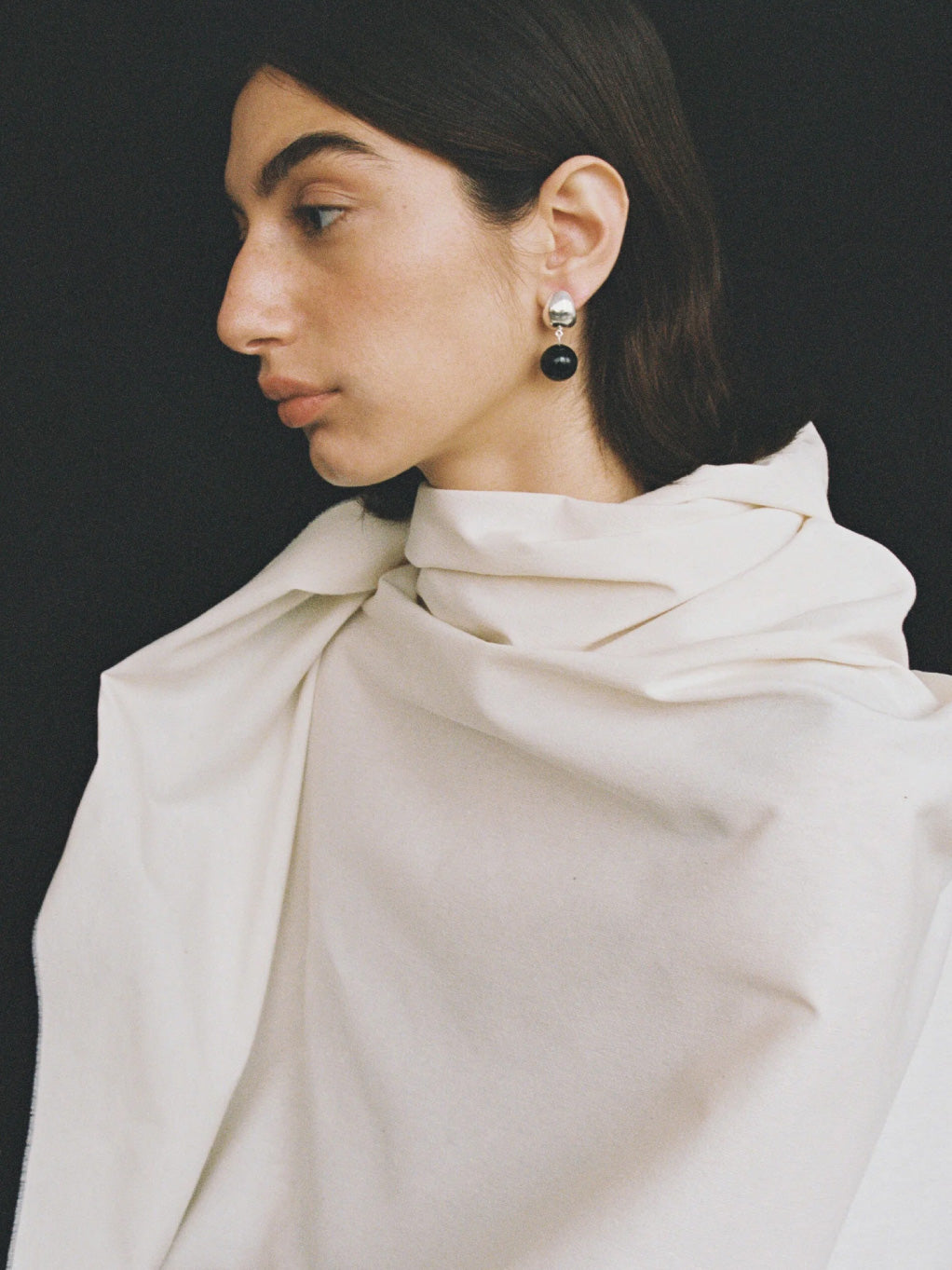 Ava Earrings Onyx