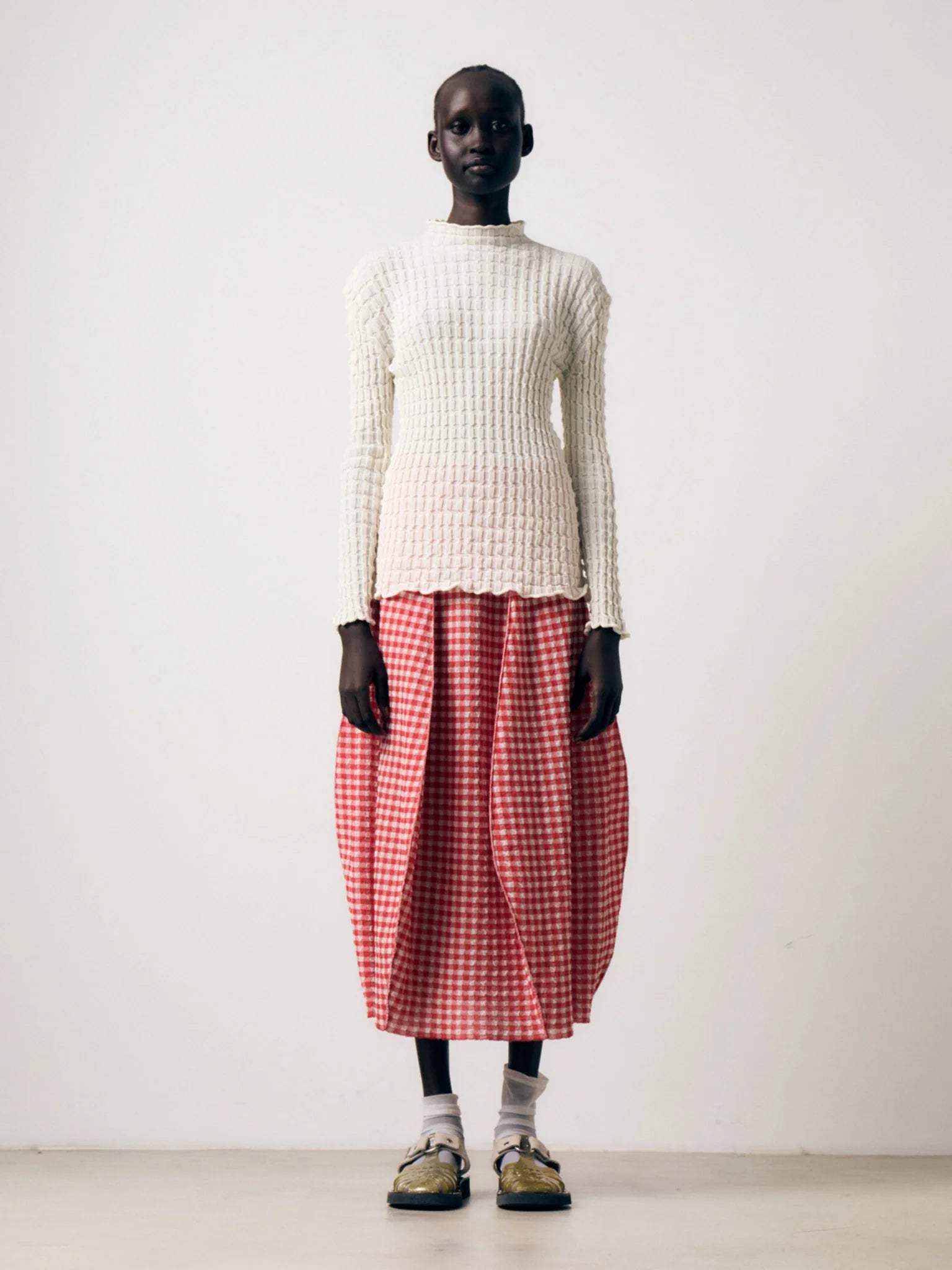 Himitsu Sweater Chalk