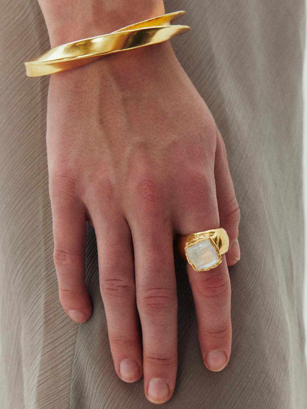 Silva Gold Pleated Ring