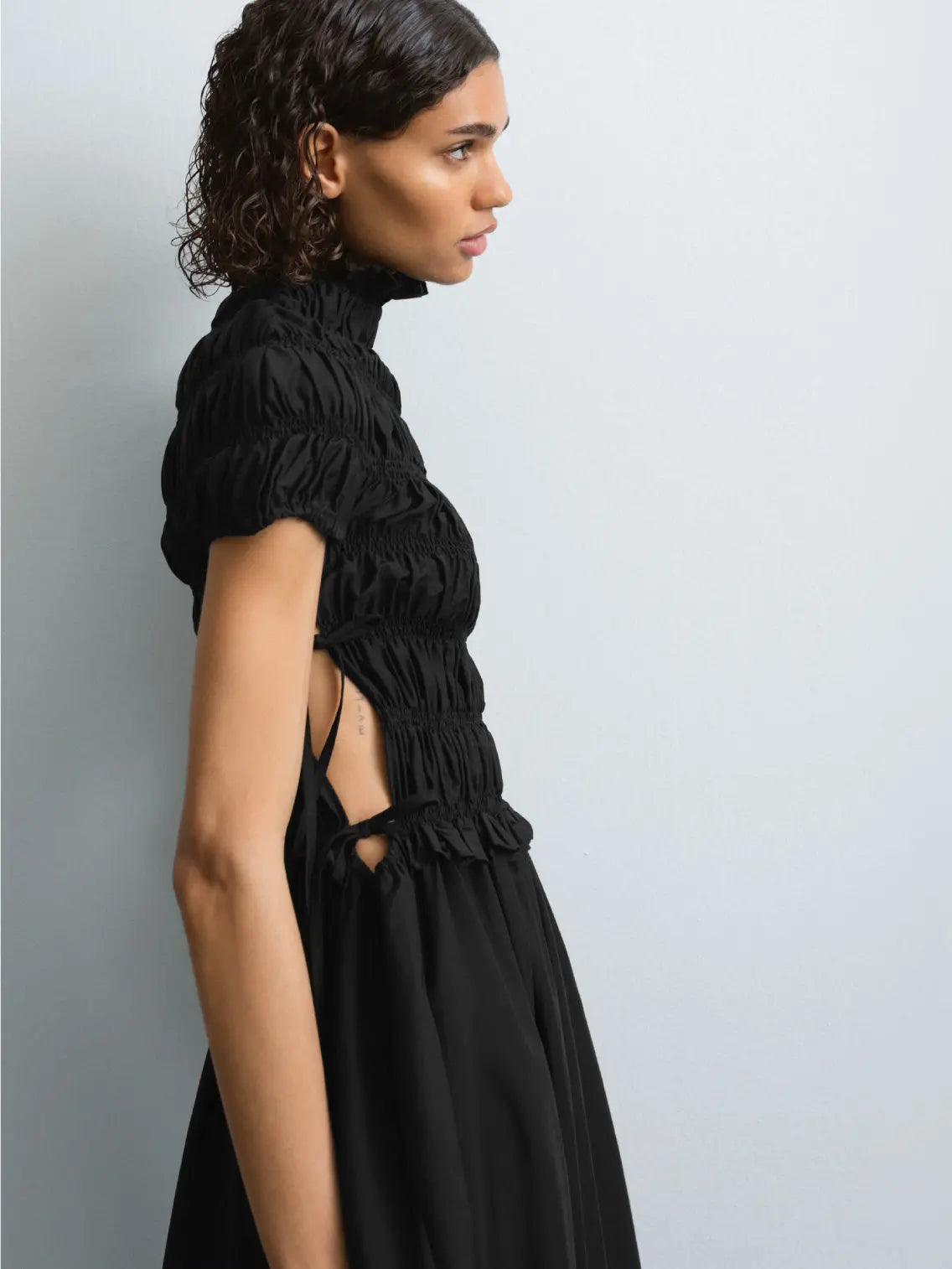 Sculpted Dress Black Cordera