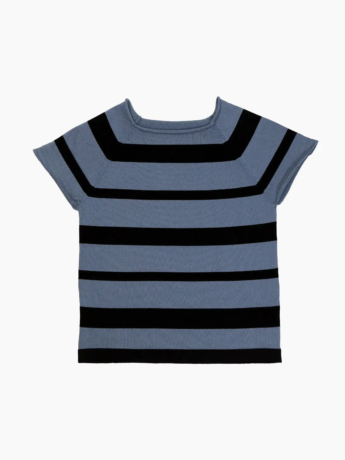 A blue short-sleeved knit top featuring horizontal black stripes of varying thickness. The top has a round neckline and a slightly relaxed fit, perfect for strolling through Barcelona. Available at Bassalstore, this stylish piece stands out against the white background. Introducing the Blow T-Shirt Bleu/Black by Bielo.
