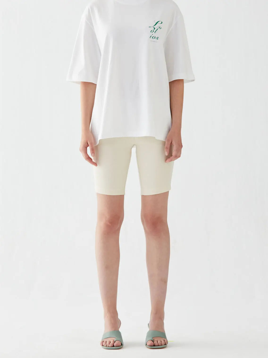 Fauve Short LOolios